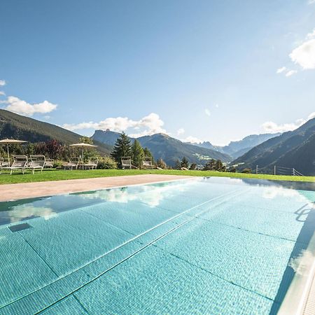 Villa Scherlin Ortisei Bagian luar foto