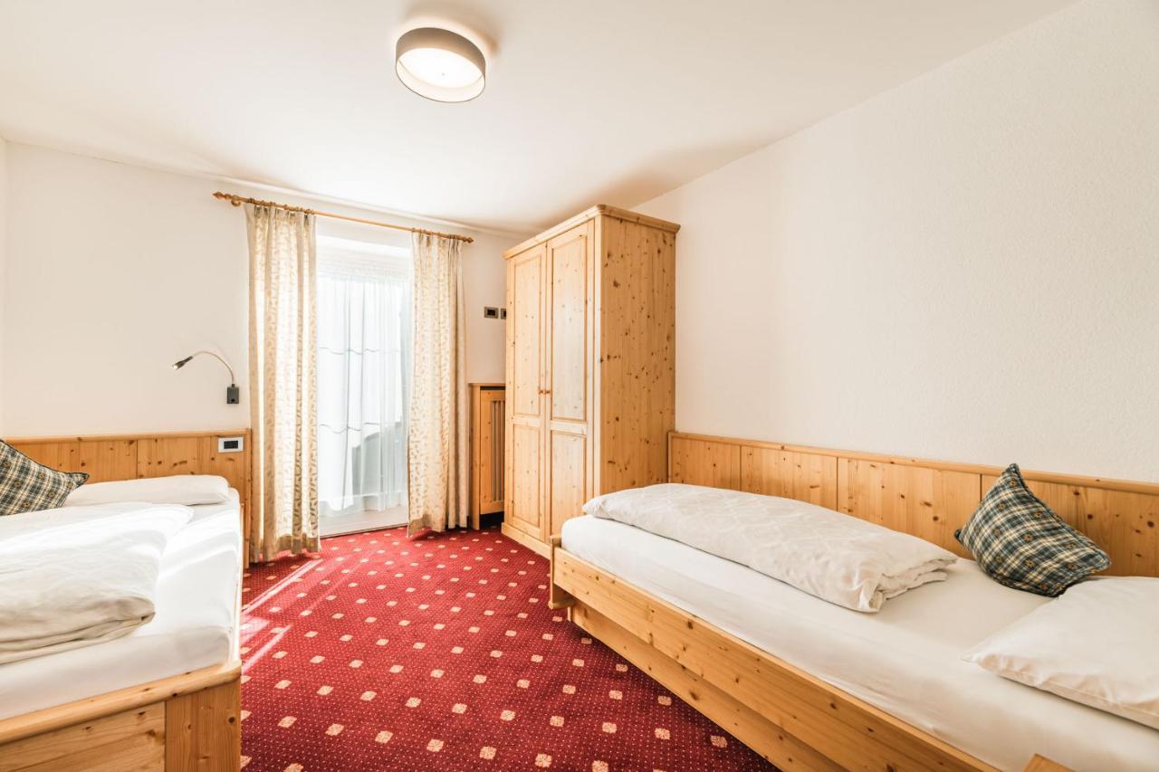 Villa Scherlin Ortisei Bagian luar foto