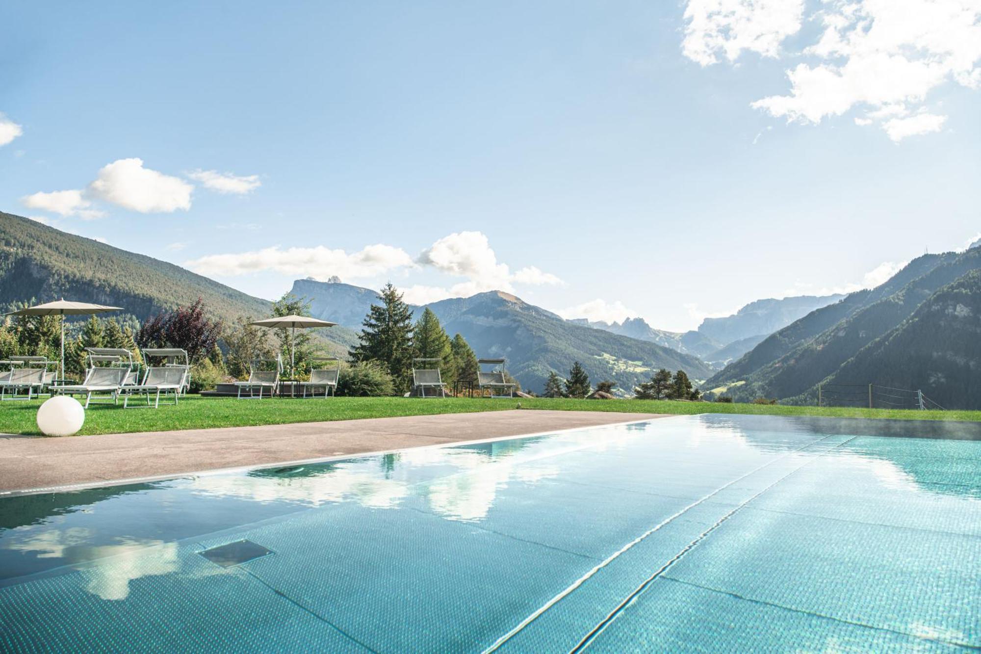 Villa Scherlin Ortisei Bagian luar foto